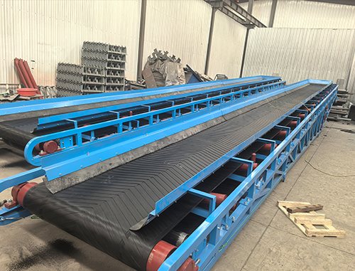 1400-1600移动输送机案例